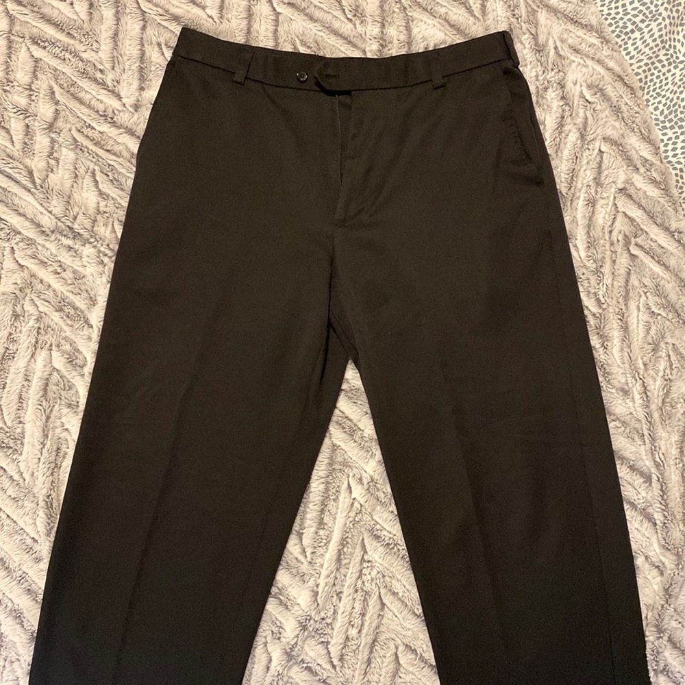 Men’s Izod Xtreme Function Golf Pants Size: 34x32